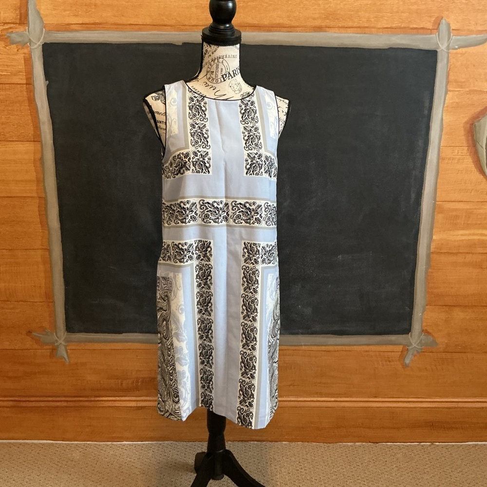 Joe Fresh size 2 ladies sleeveless dress